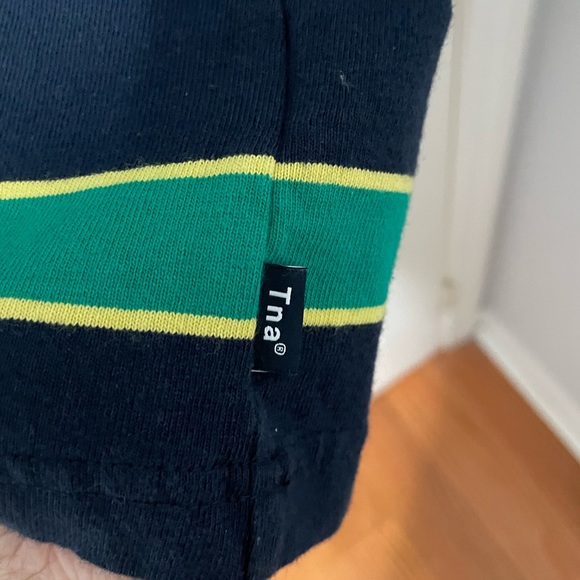 Brand New Aritzia Tna Alpha Longsleeve - Picture 2 of 5